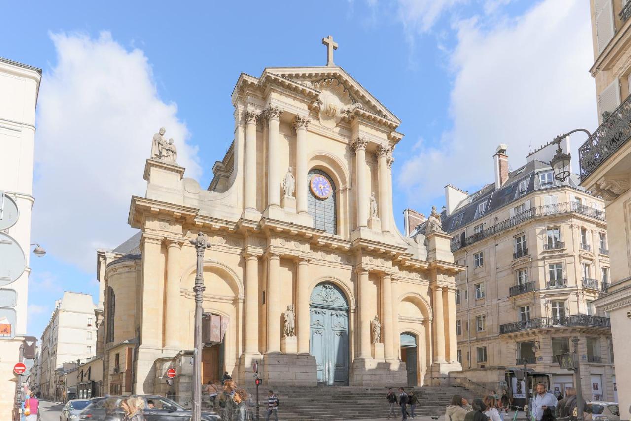 Louvre Charmant Studio Париж Екстериор снимка